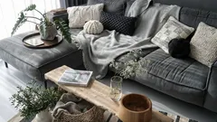 Varför är det enklare att skapa ordning i andras saker än att reda ut sitt eget kaos?